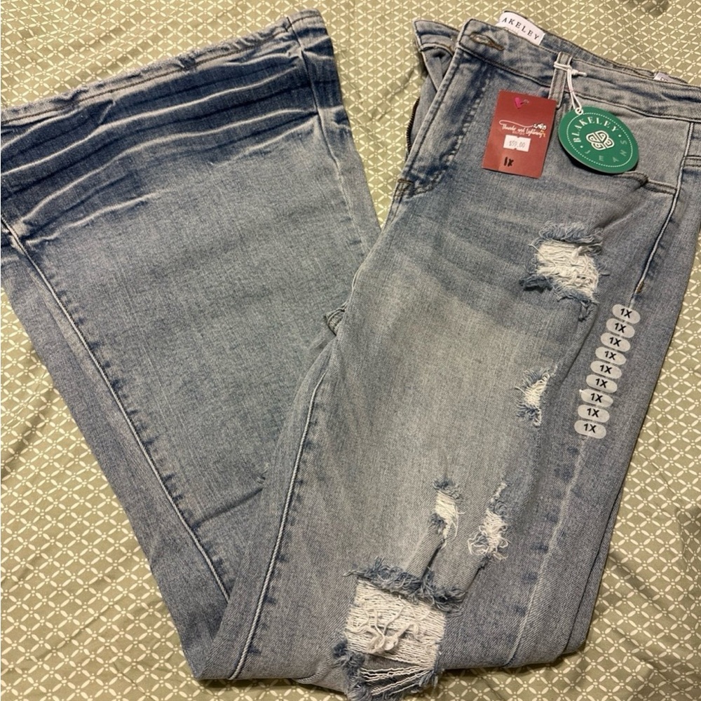 Blakely Bell bottom jean